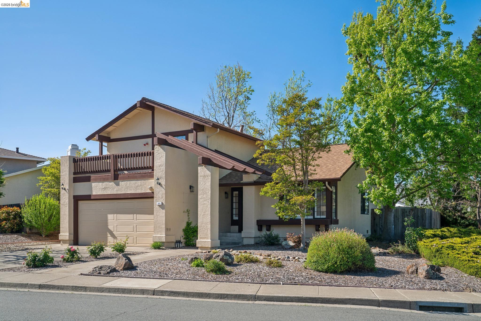 211 Meadowlark Way