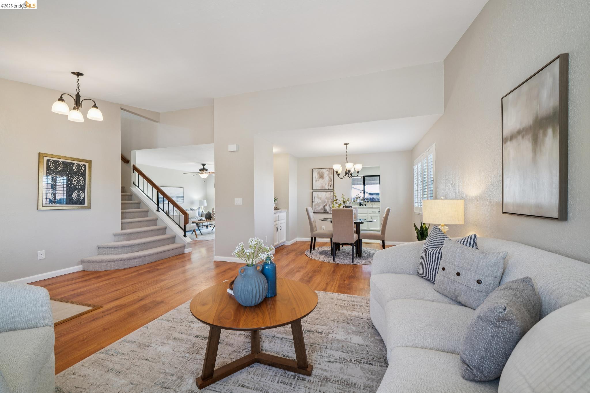 211 Meadowlark Way