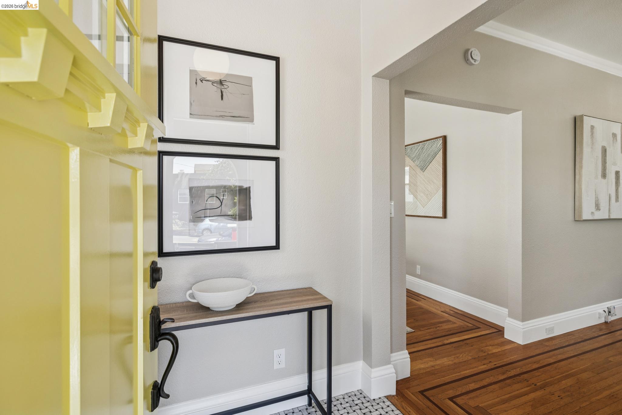 1108 Dwight Way