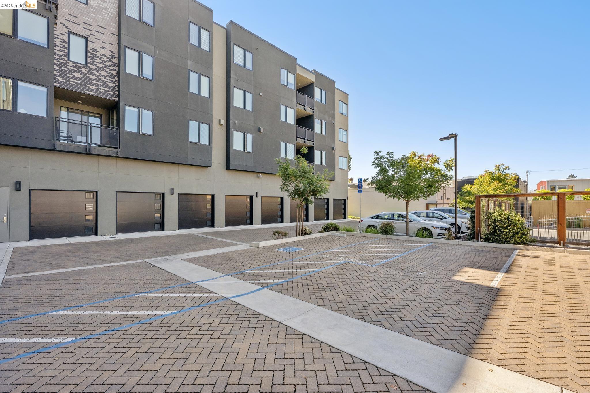 10300 San Pablo Ave # 203