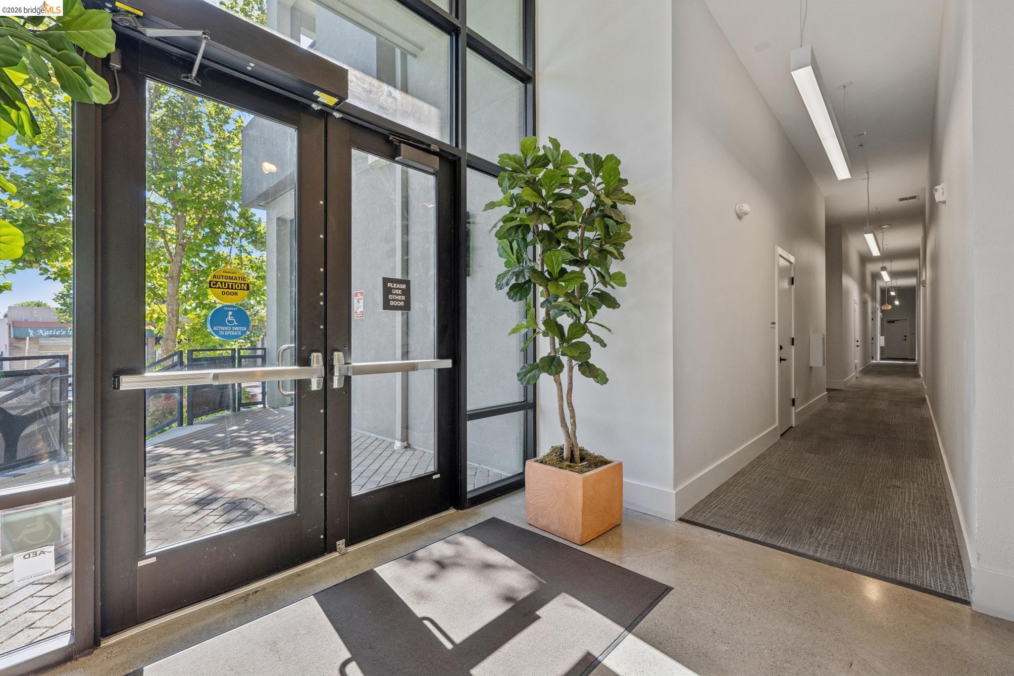 10300 San Pablo Ave # 203