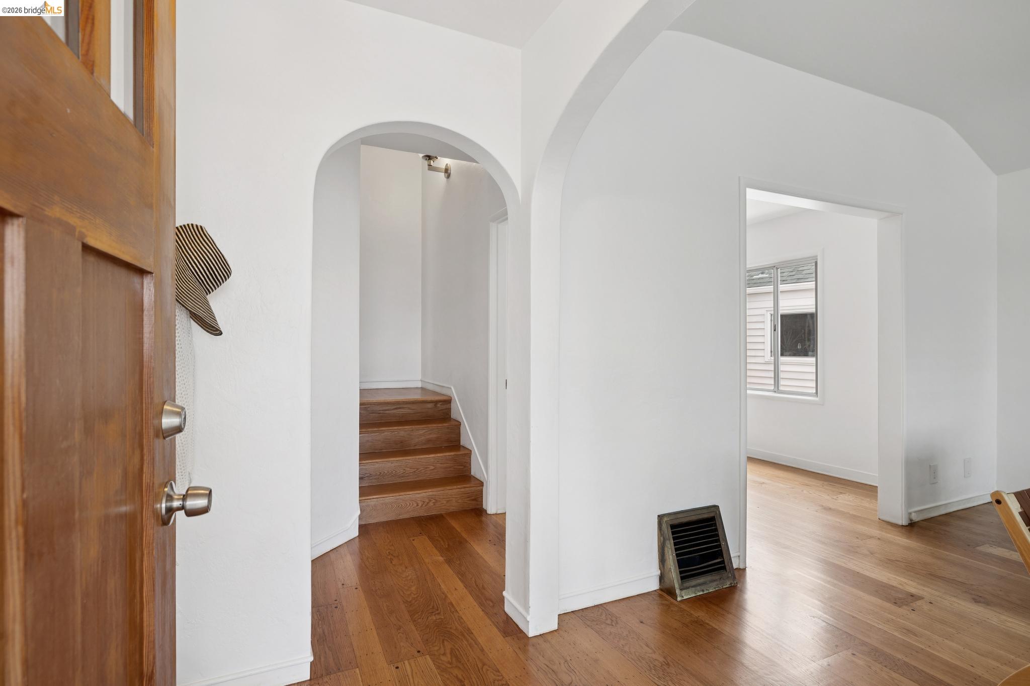 3530 Victor Ave