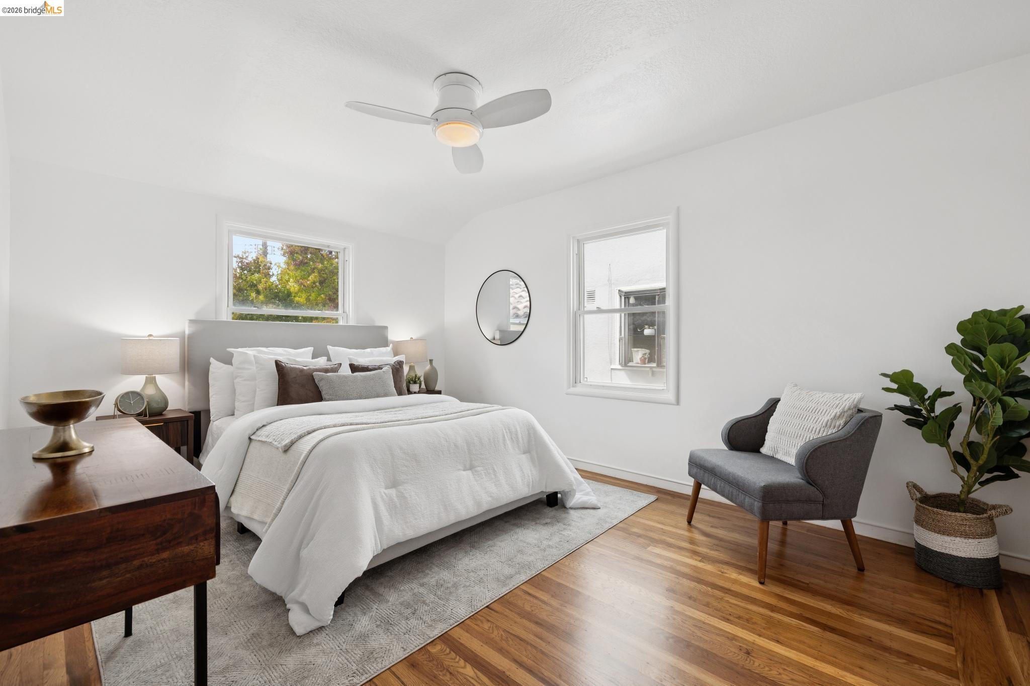3530 Victor Ave
