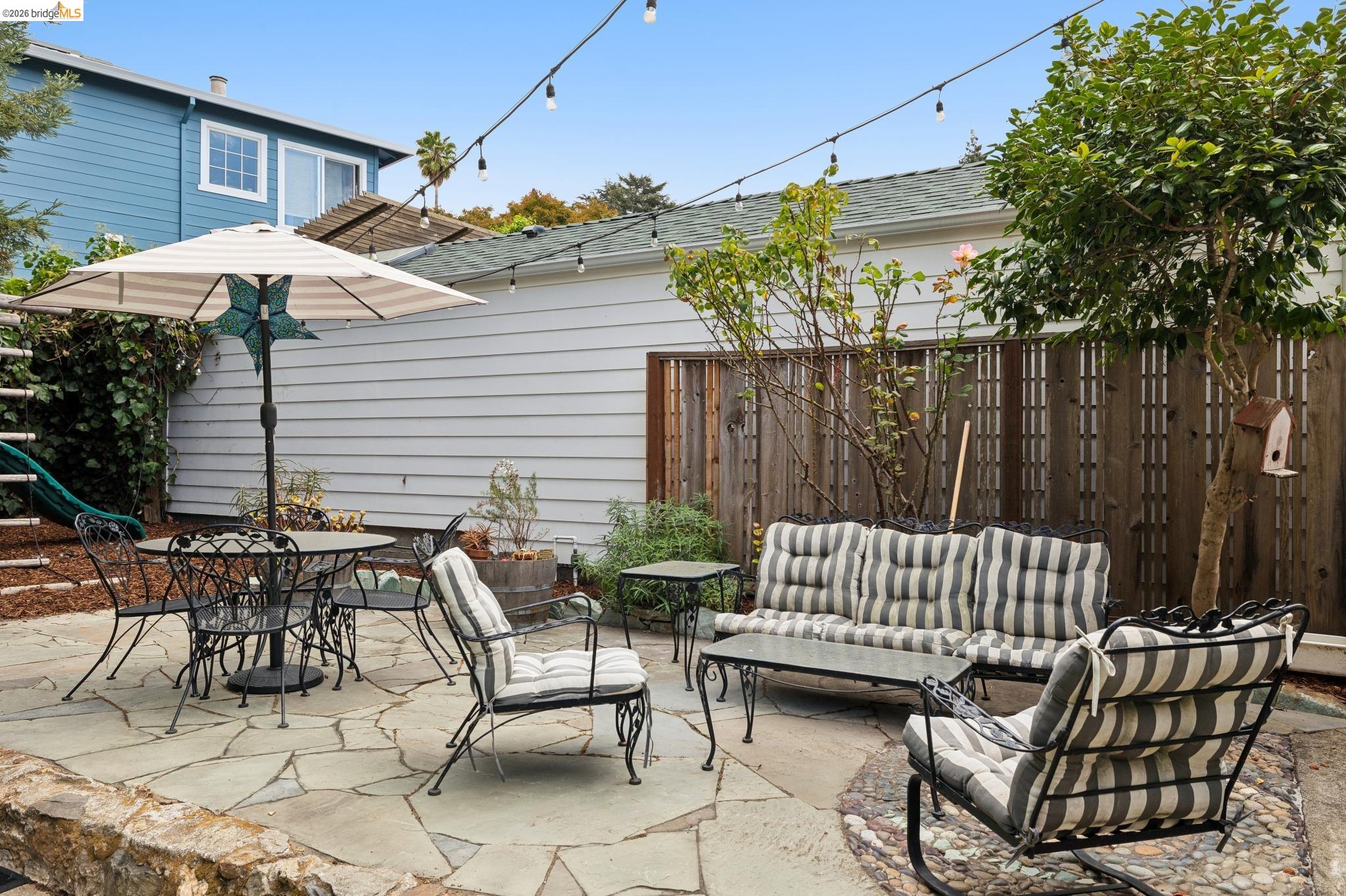 3530 Victor Ave