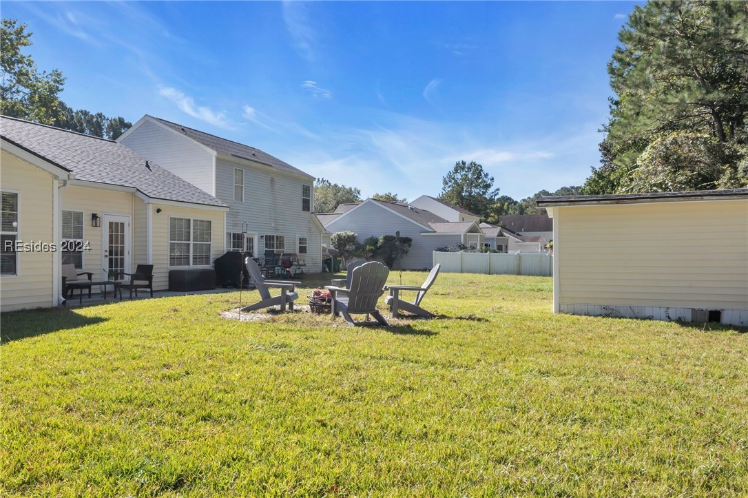 693 Farm Lake Drive