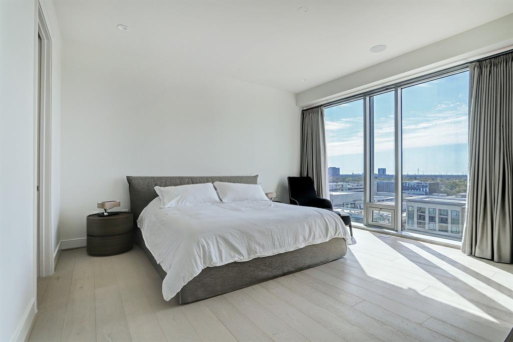 2047 Westcreek Lane Unit: 1105