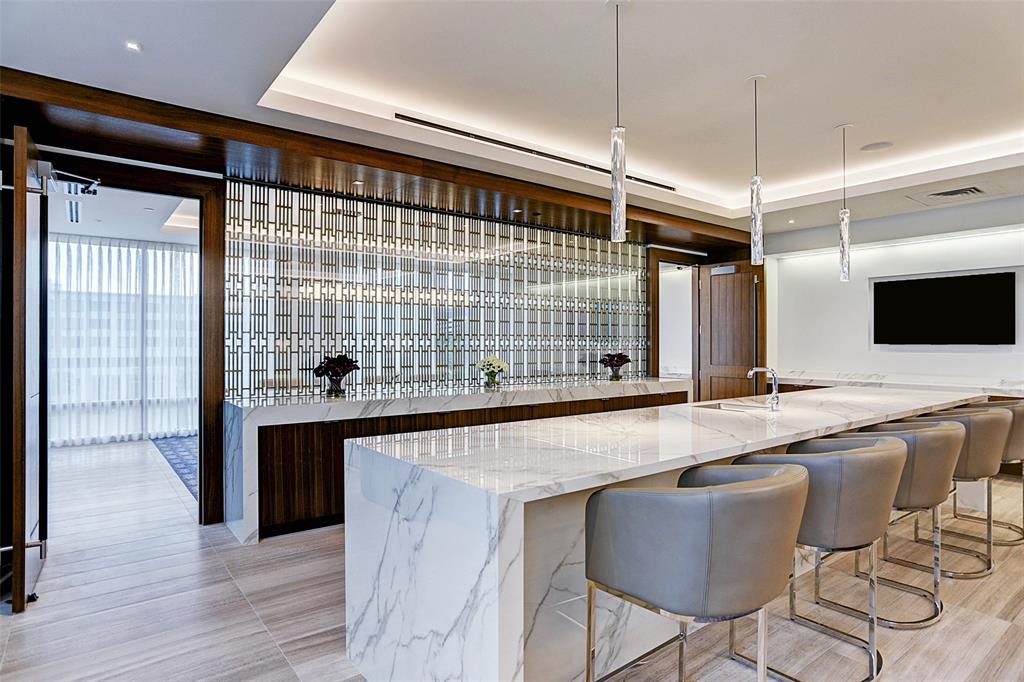 2047 Westcreek Lane Unit: 1105