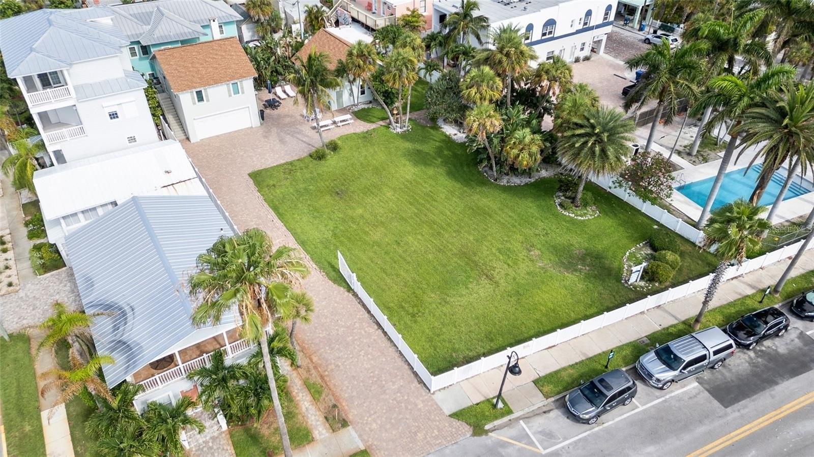 702 PASS A GRILLE WAY