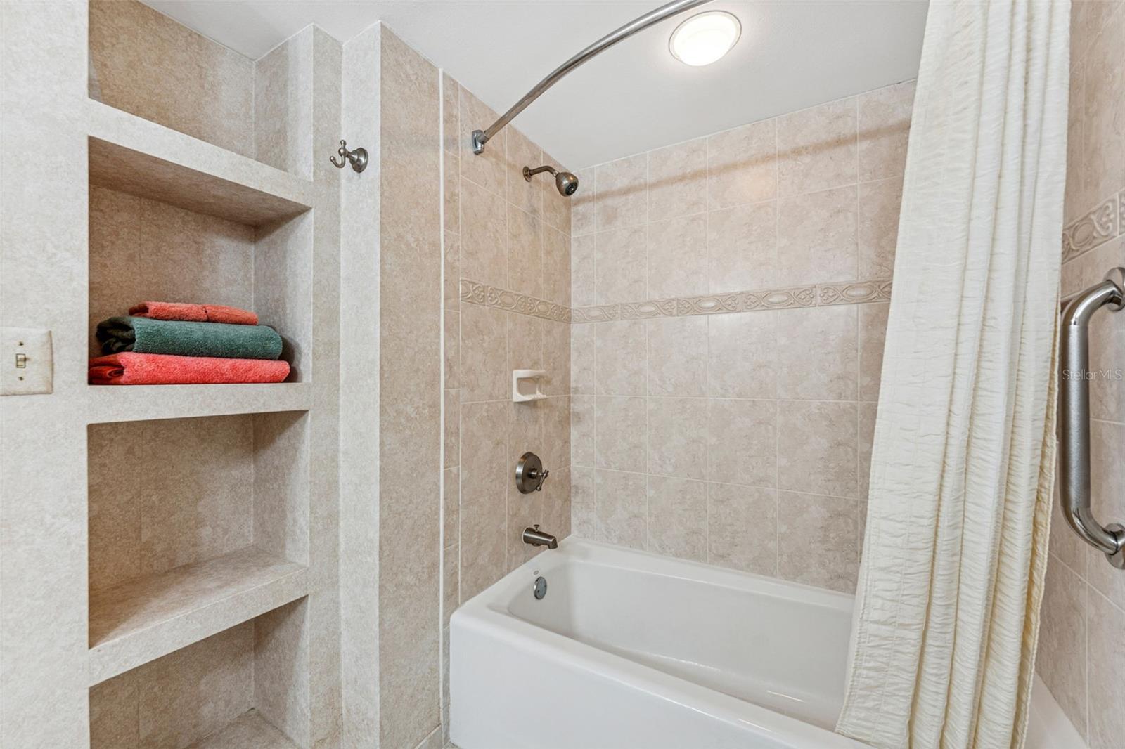 6001 BAHIA DEL MAR CIR #325