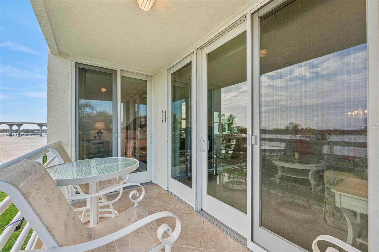 6001 BAHIA DEL MAR CIR #325