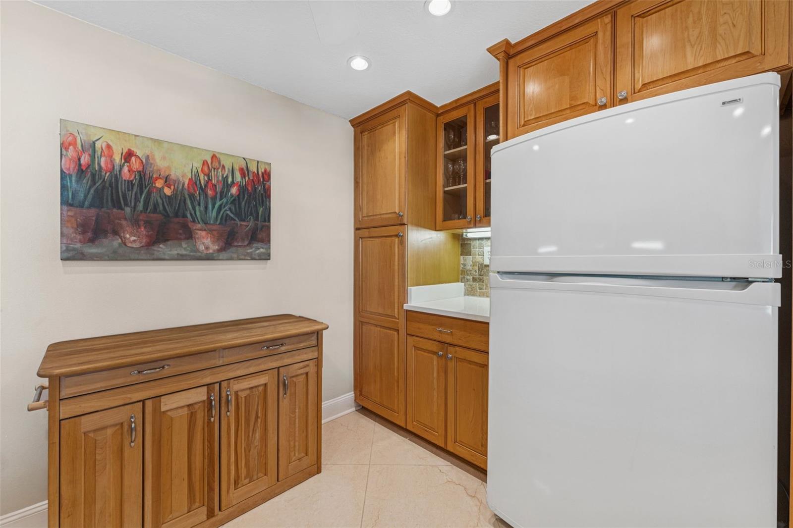 6001 BAHIA DEL MAR CIR #325