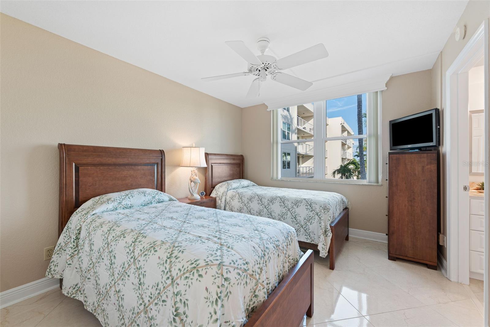 6001 BAHIA DEL MAR CIR #325