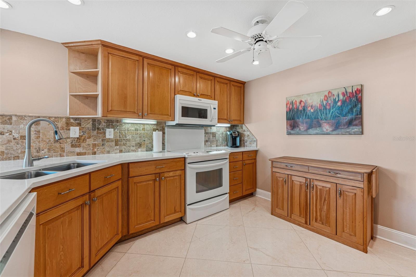 6001 BAHIA DEL MAR CIR #325