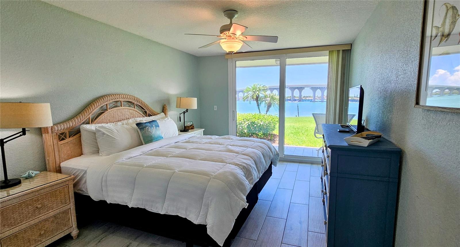 5901 BAHIA DEL MAR CIR #119