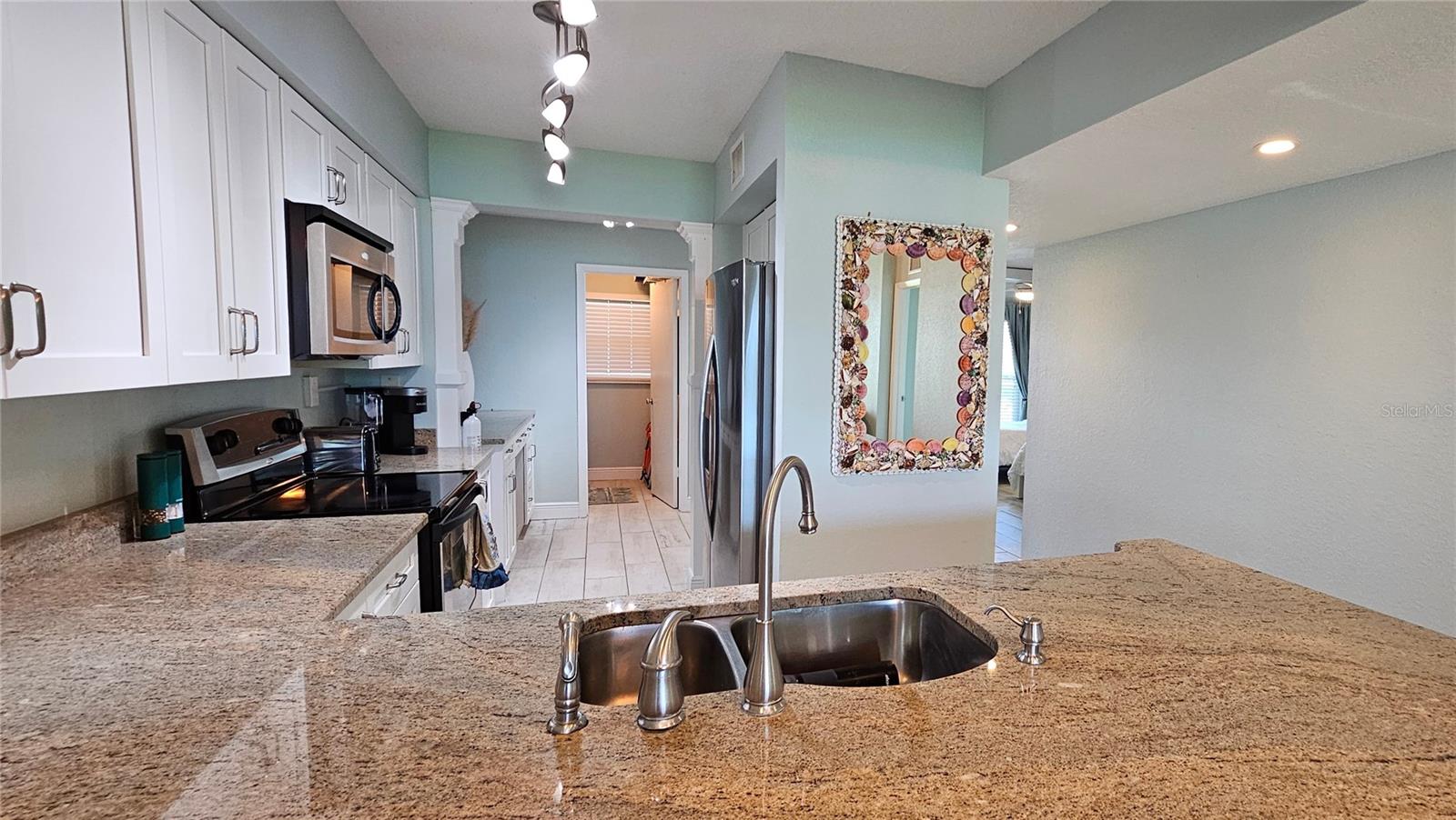 5901 BAHIA DEL MAR CIR #119