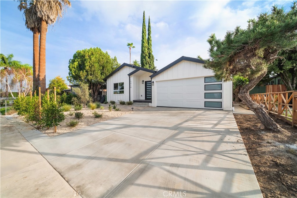19918 Kittridge St