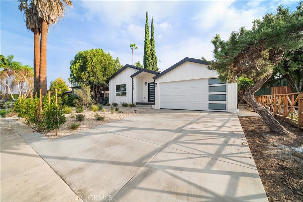 19918 Kittridge St