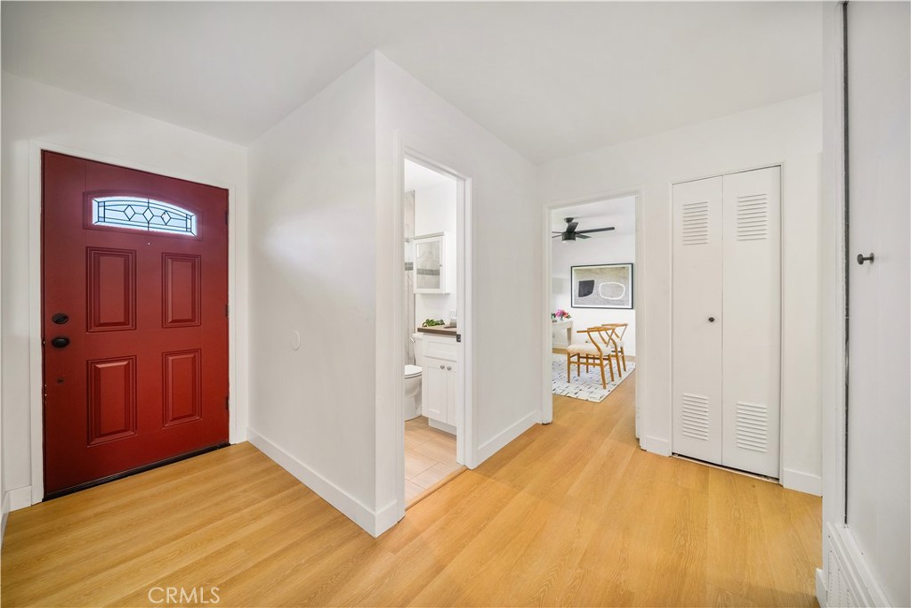 3357 W Olinda