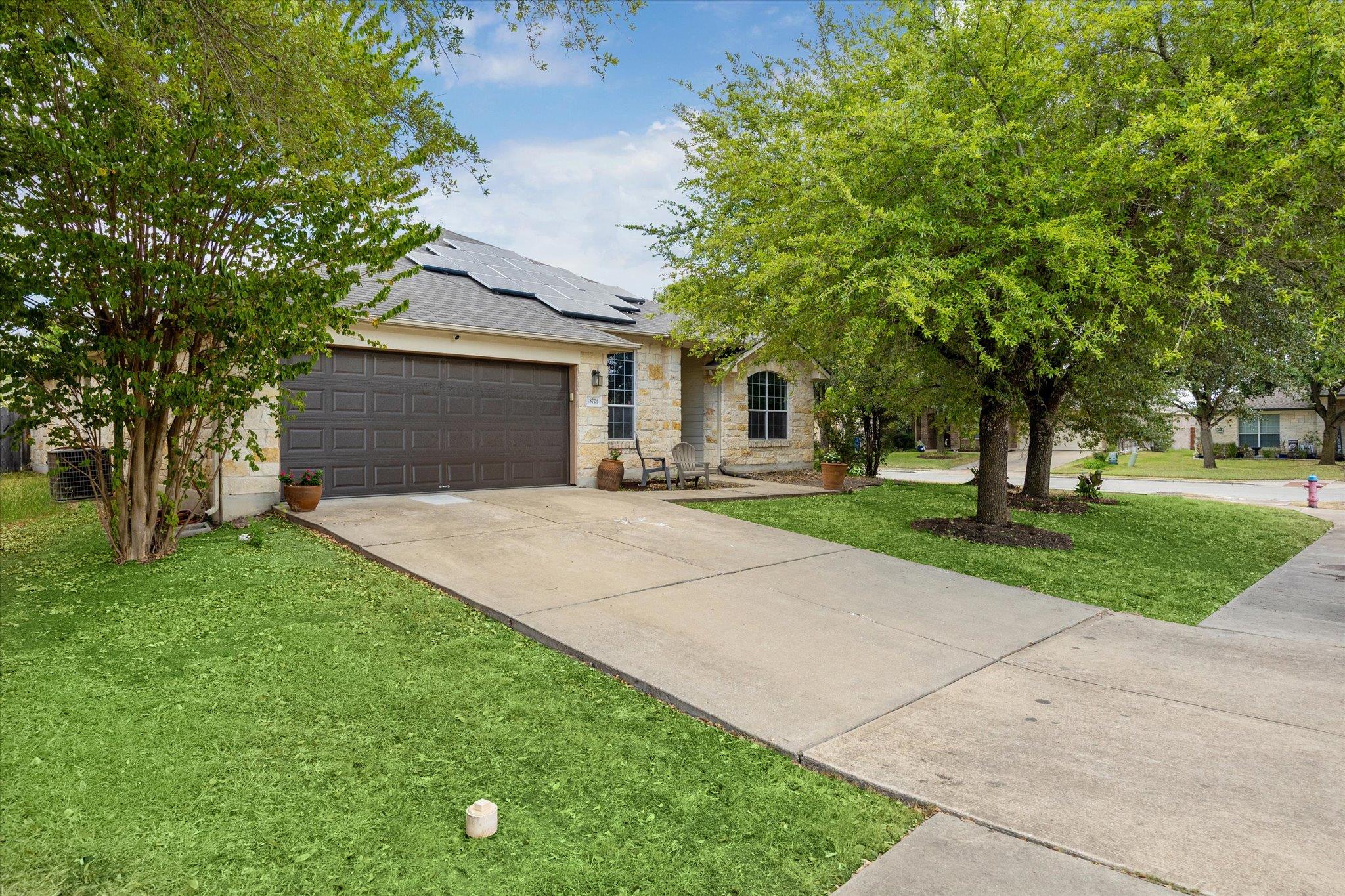 18724 Dry Lake LN