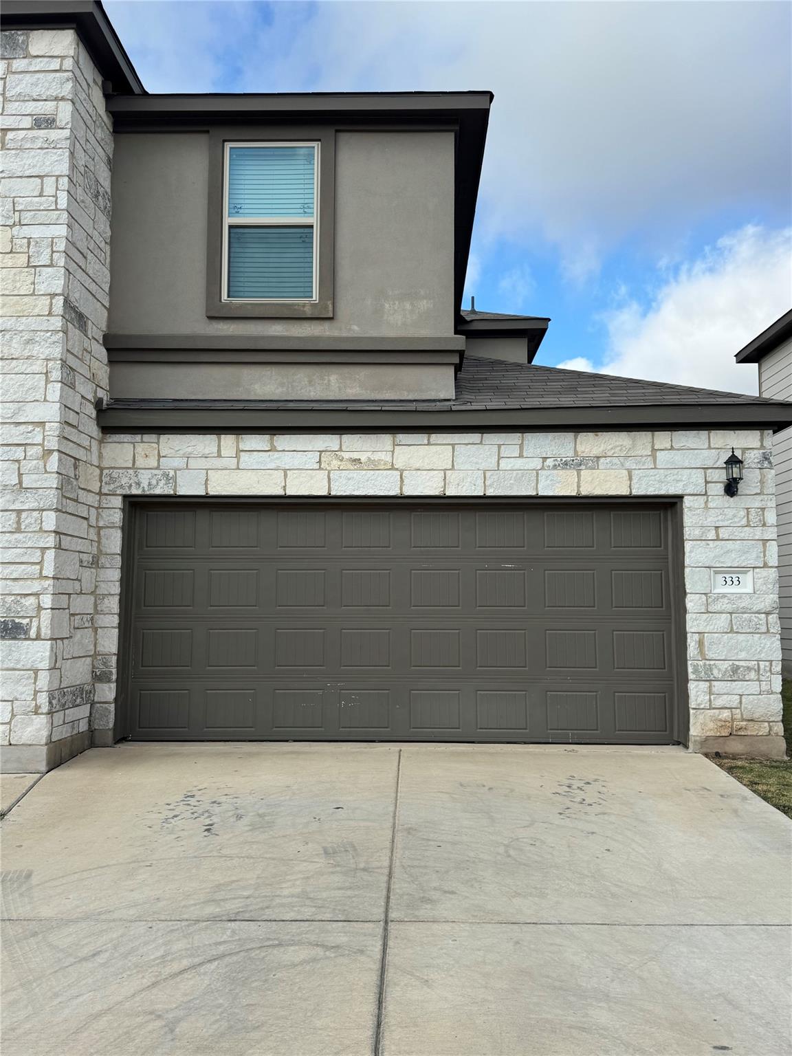 333 Capstone RD