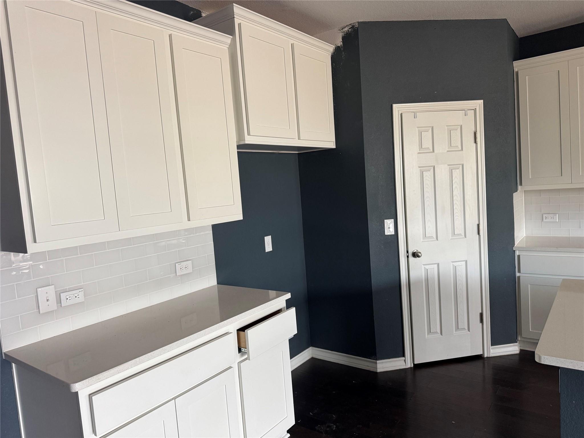 333 Capstone RD