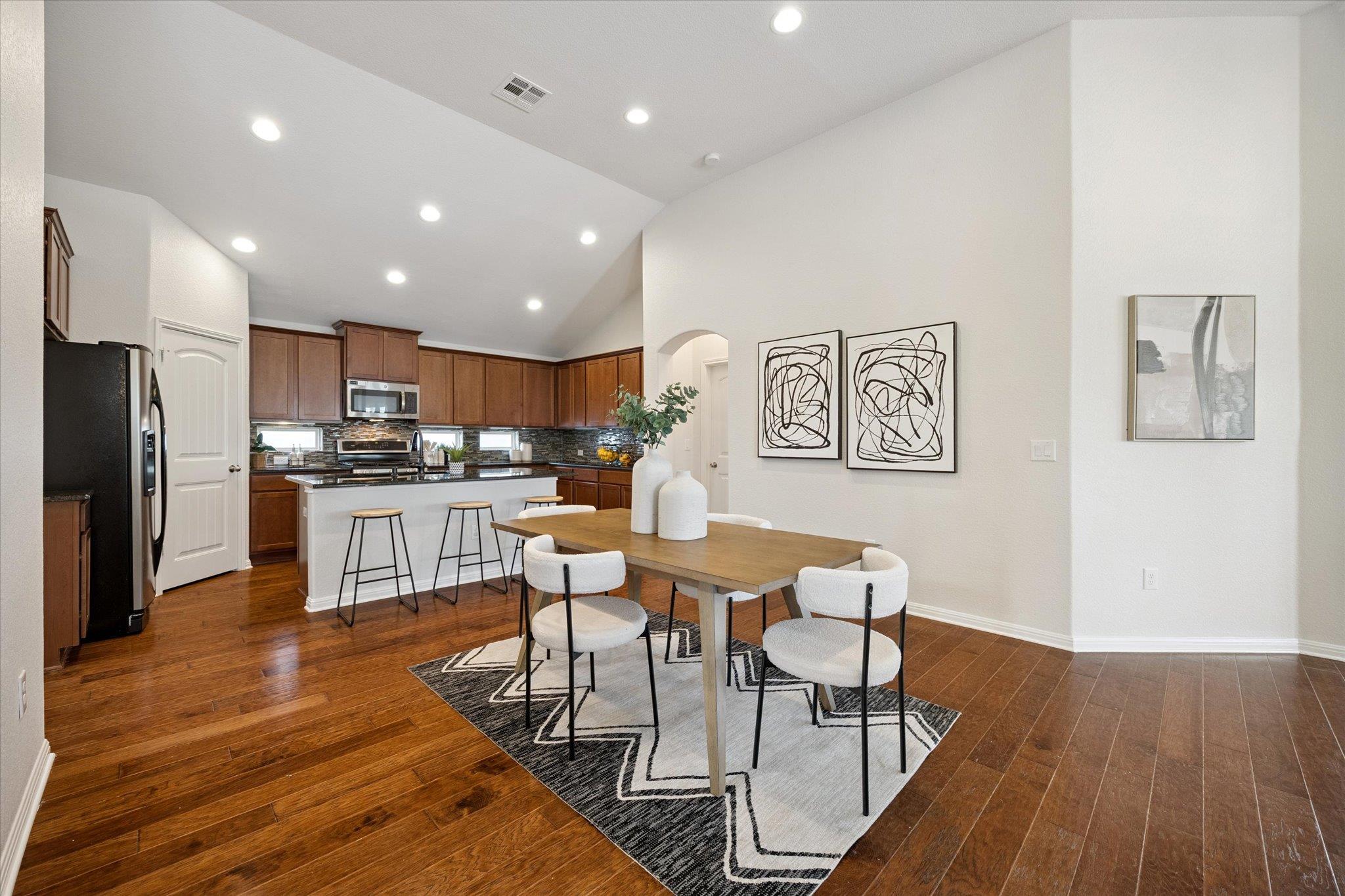 261 Santa Maria ST