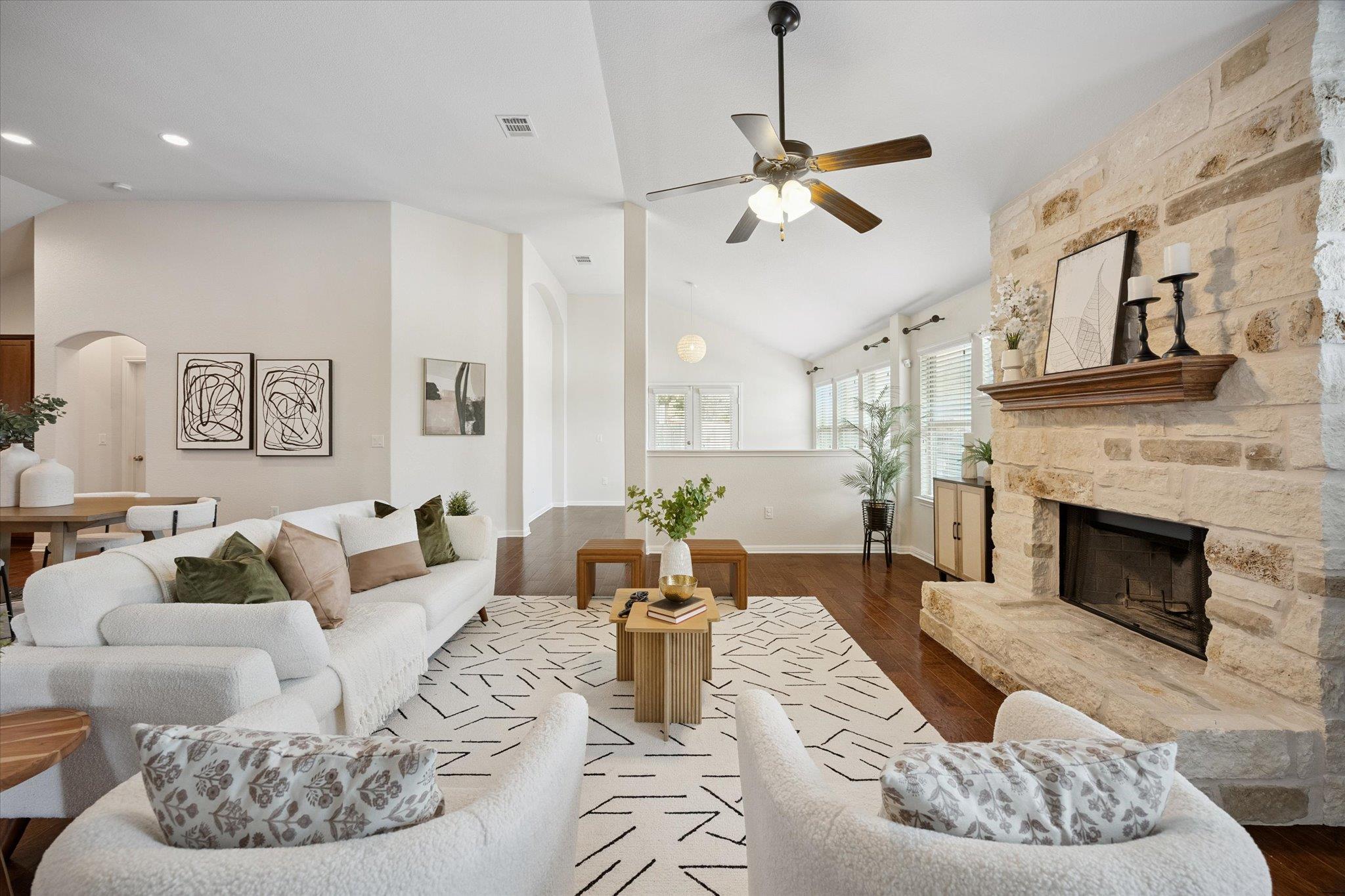 261 Santa Maria ST