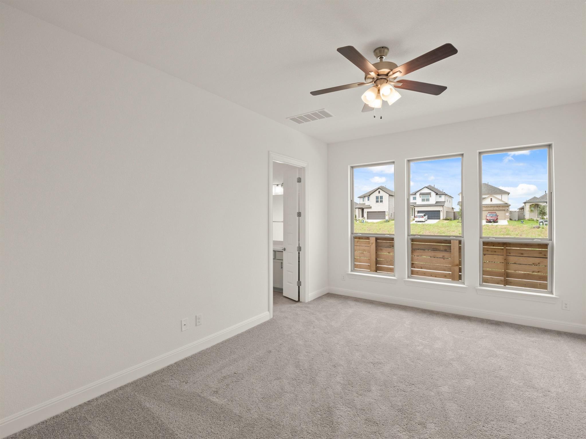 100 Royal Fern RD