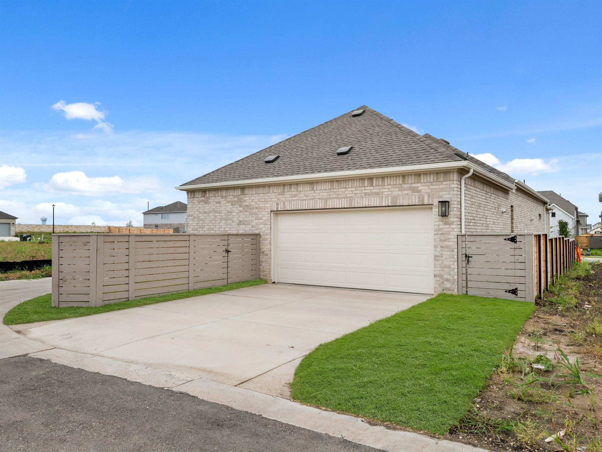 100 Royal Fern RD