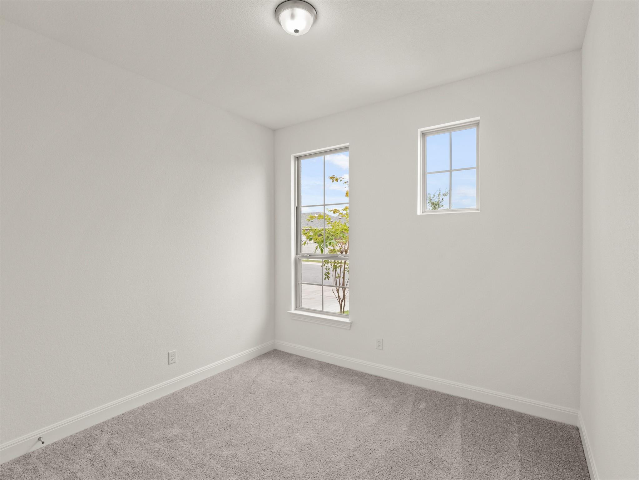 100 Royal Fern RD