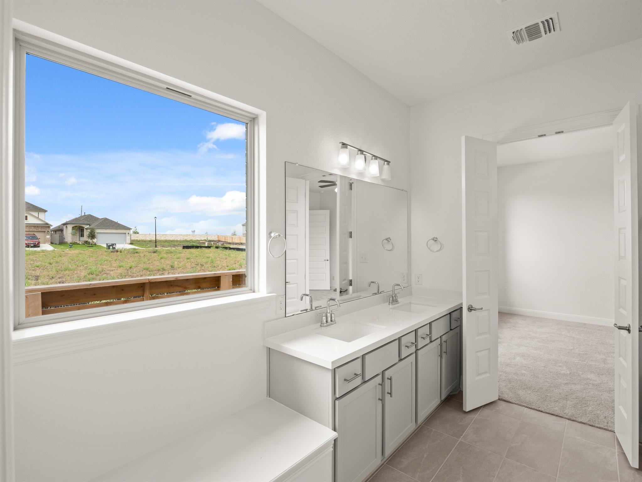 100 Royal Fern RD