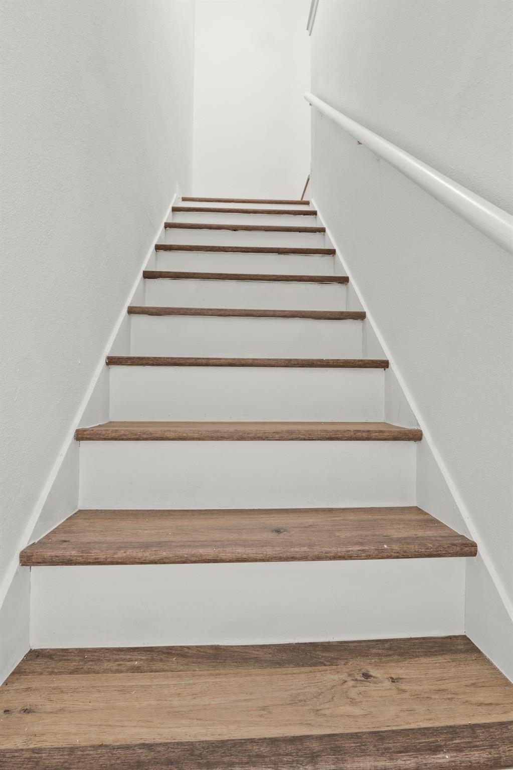 5616 Emerald Forest DR # 101