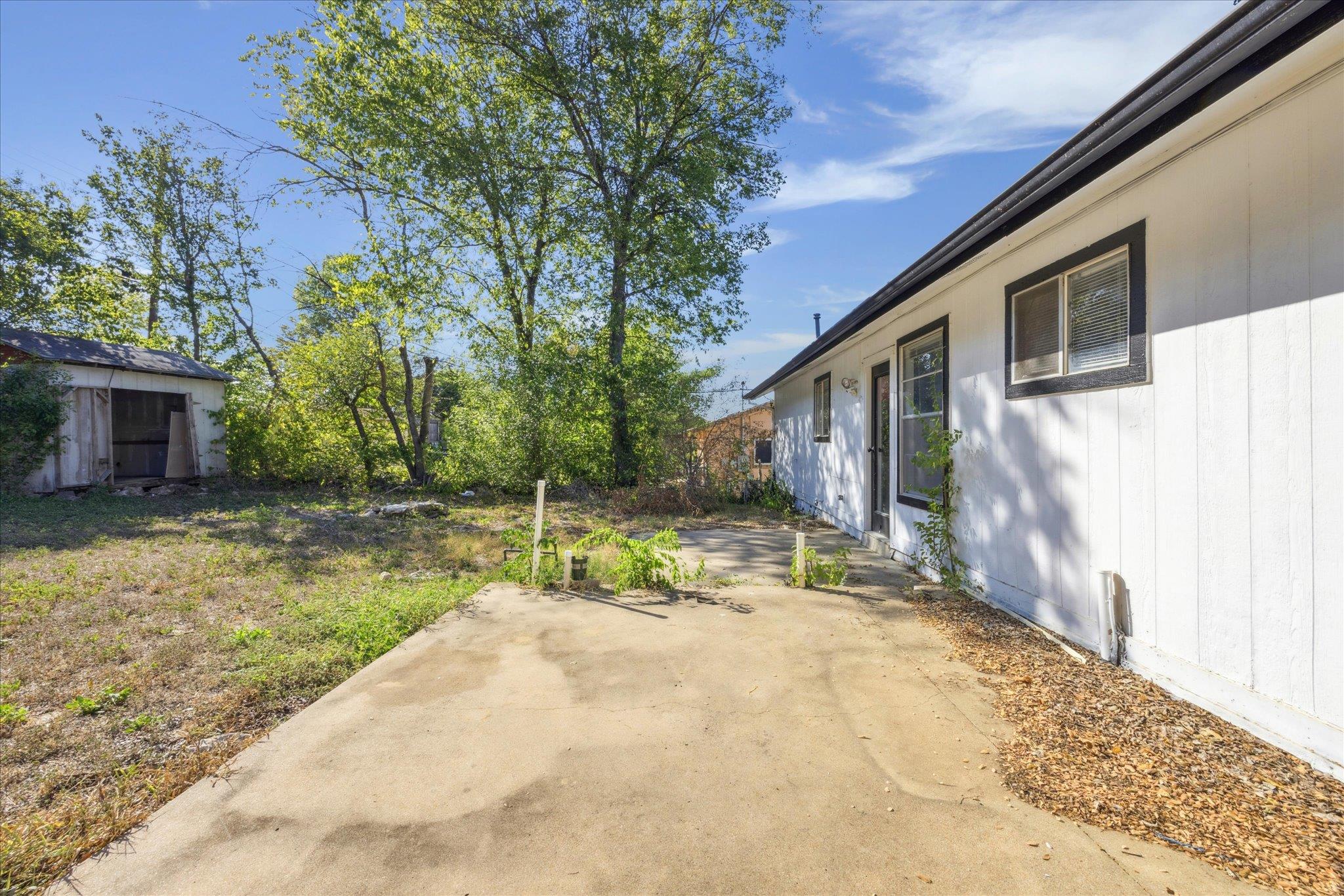 3401 Thomas Kincheon ST