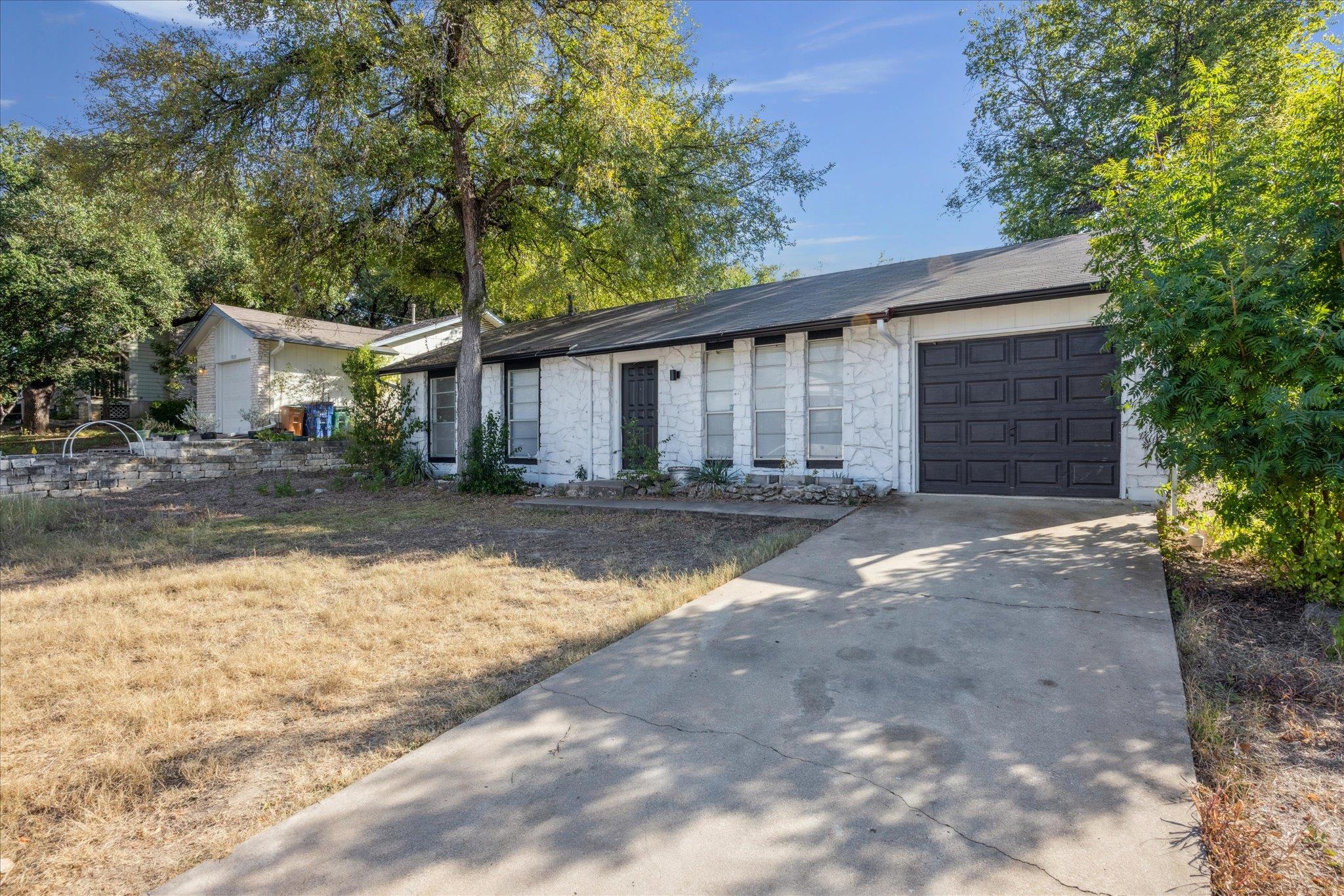 3401 Thomas Kincheon ST