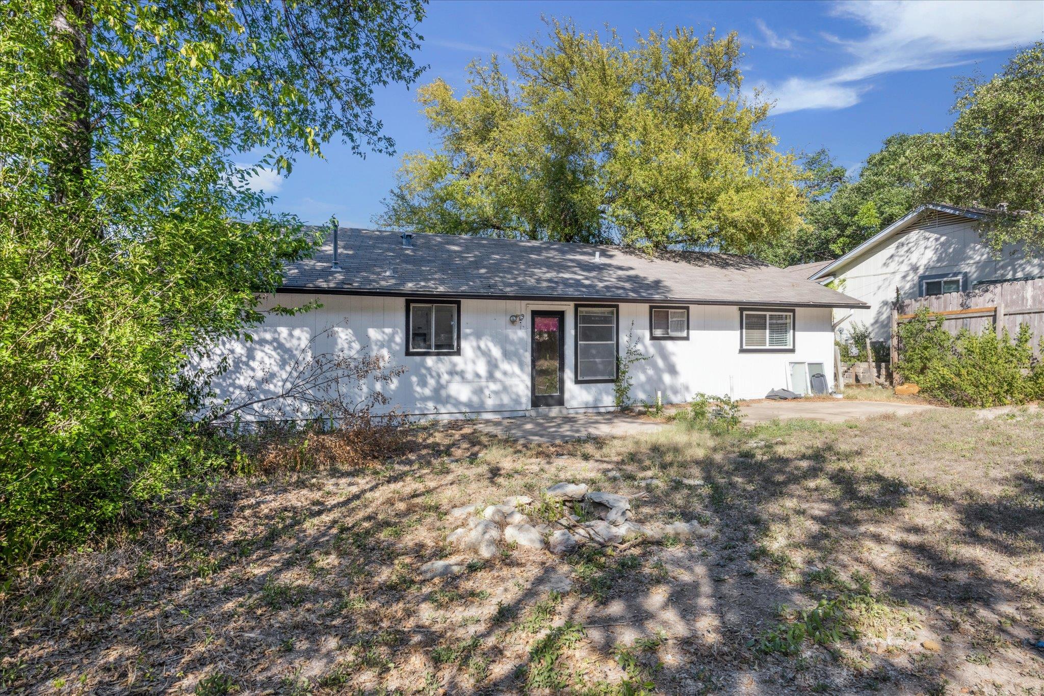3401 Thomas Kincheon ST