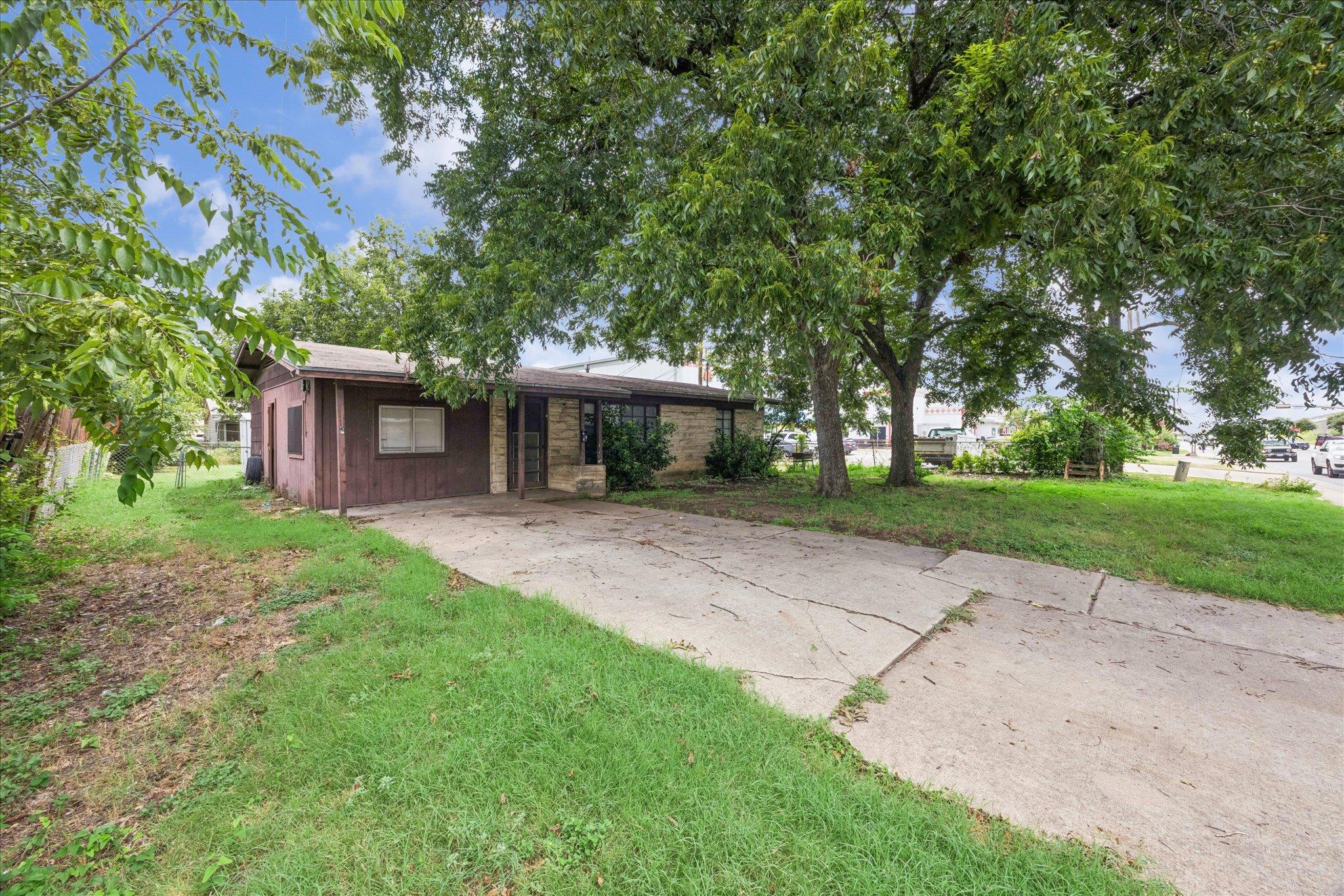 2024 W Ben White BLVD