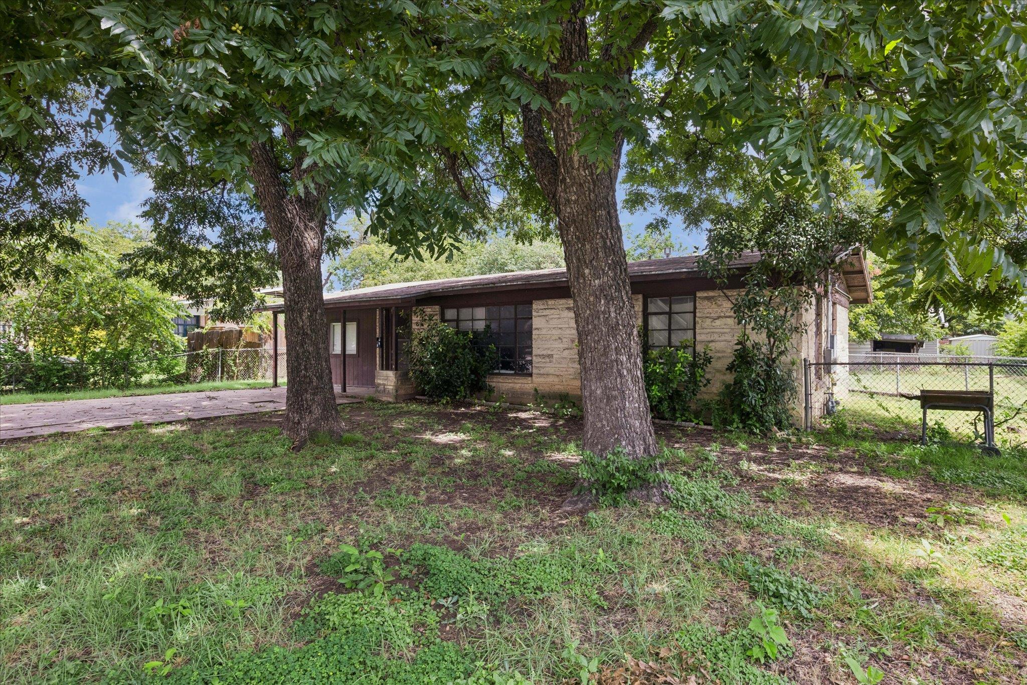 2024 W Ben White BLVD