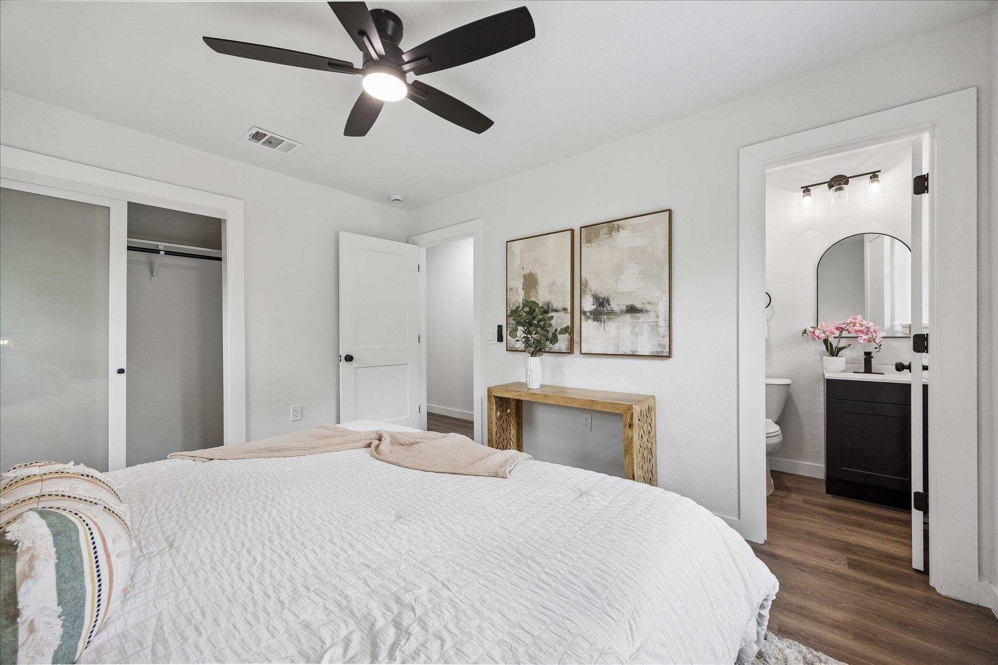2103 Fordham CV