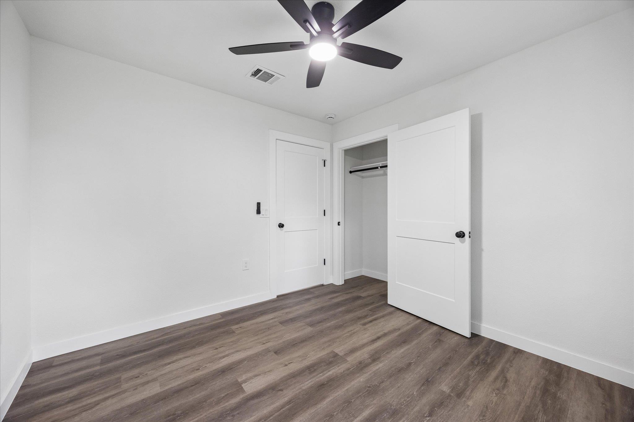 2103 Fordham CV