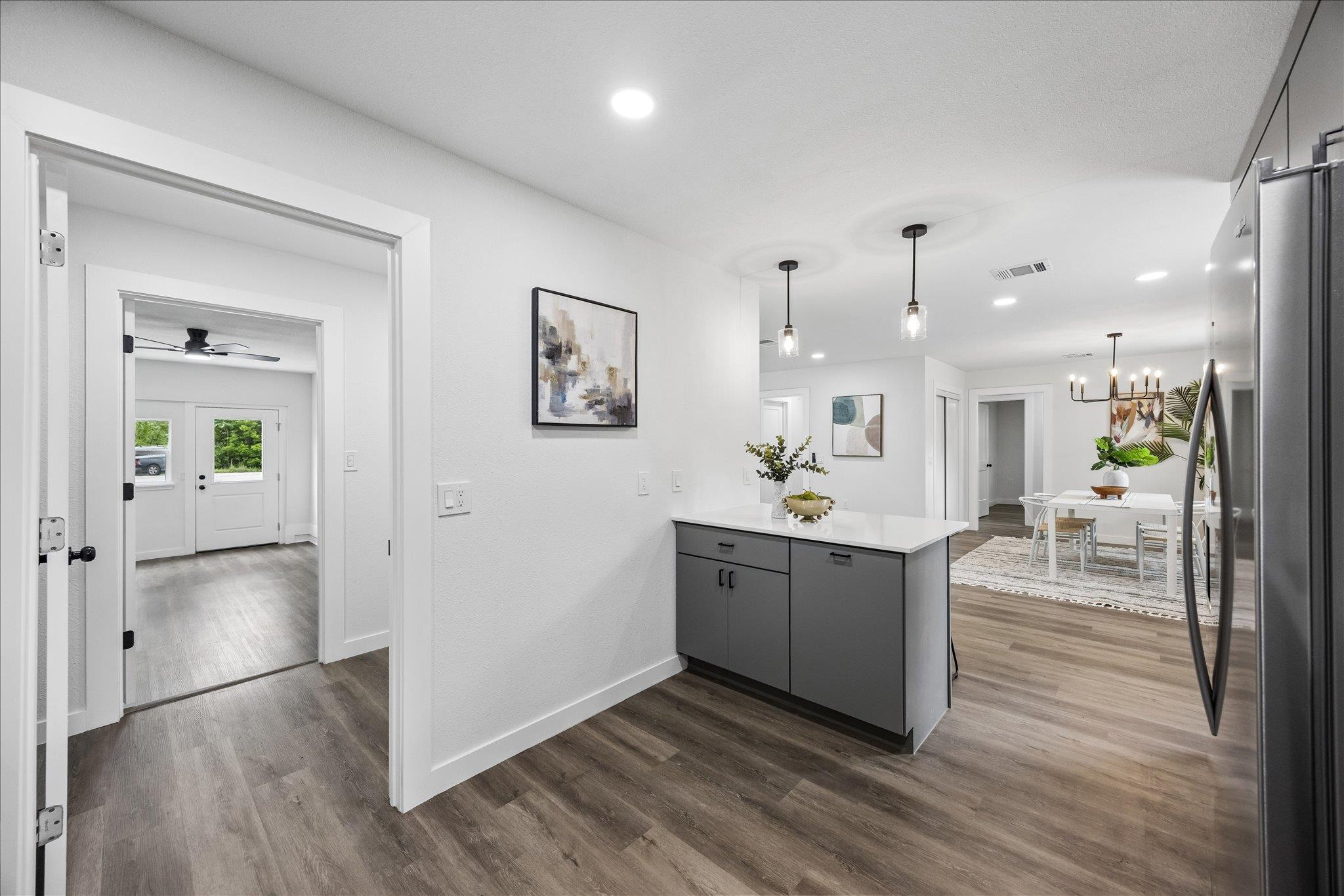 2103 Fordham CV