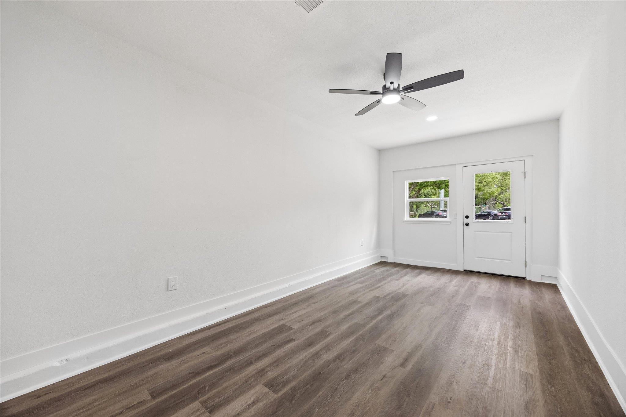 2103 Fordham CV