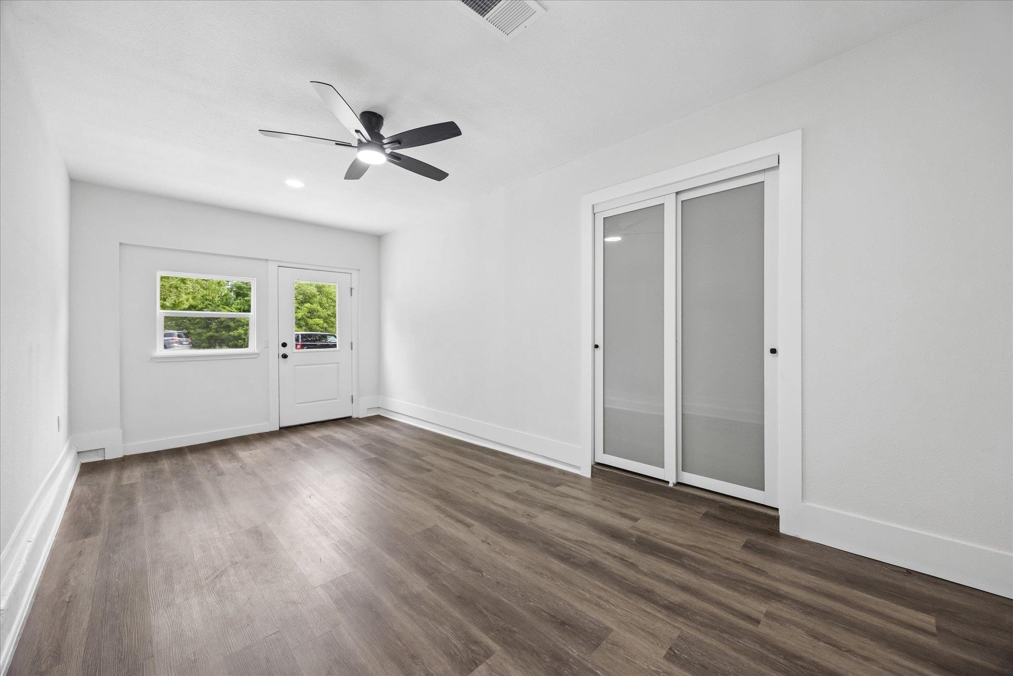 2103 Fordham CV