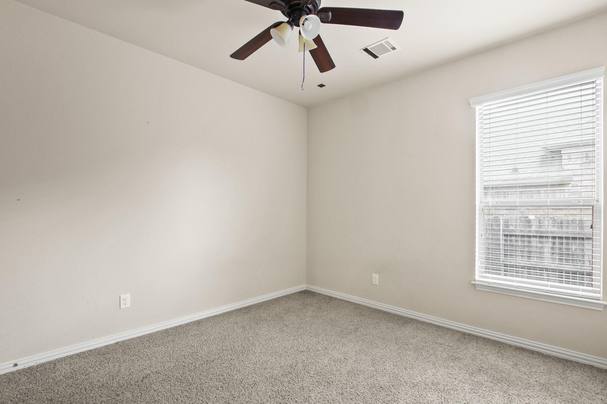 2478 SANTA BARBARA LOOP