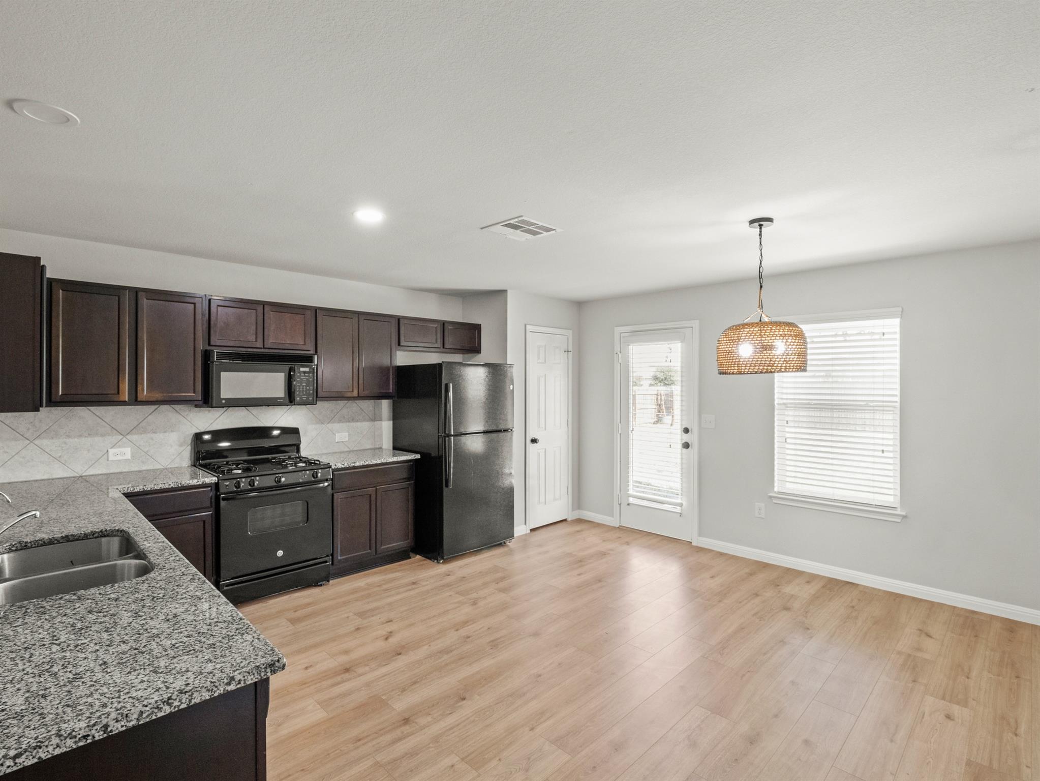 303 Camellia DR