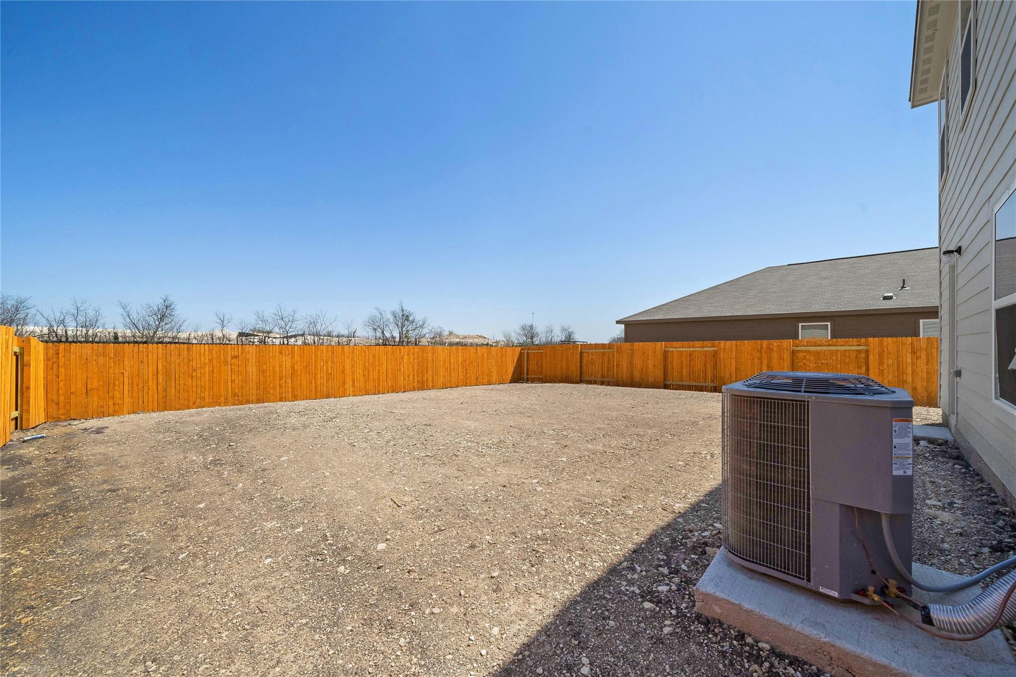 405 Riverdale DR