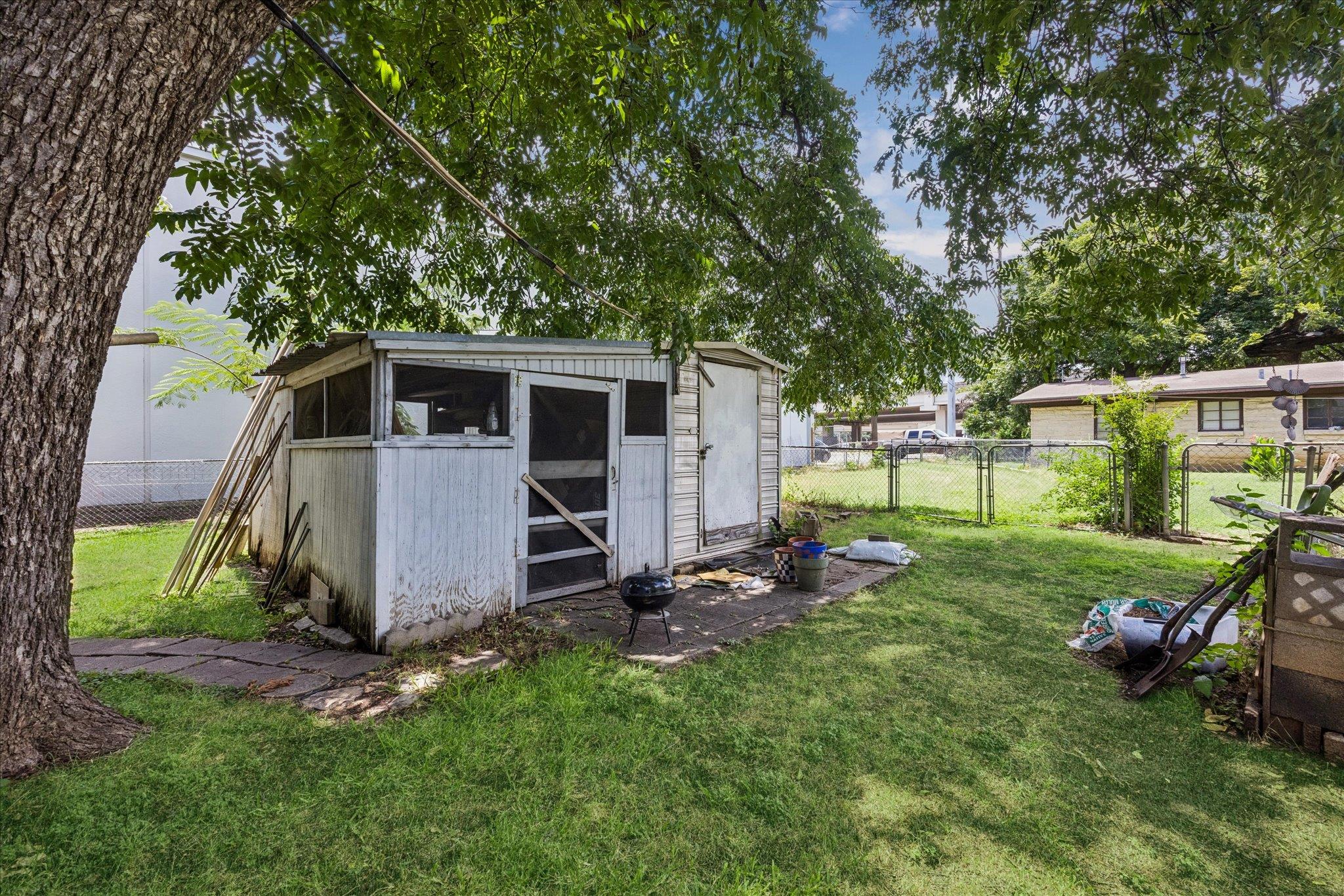 2009 Fortview RD