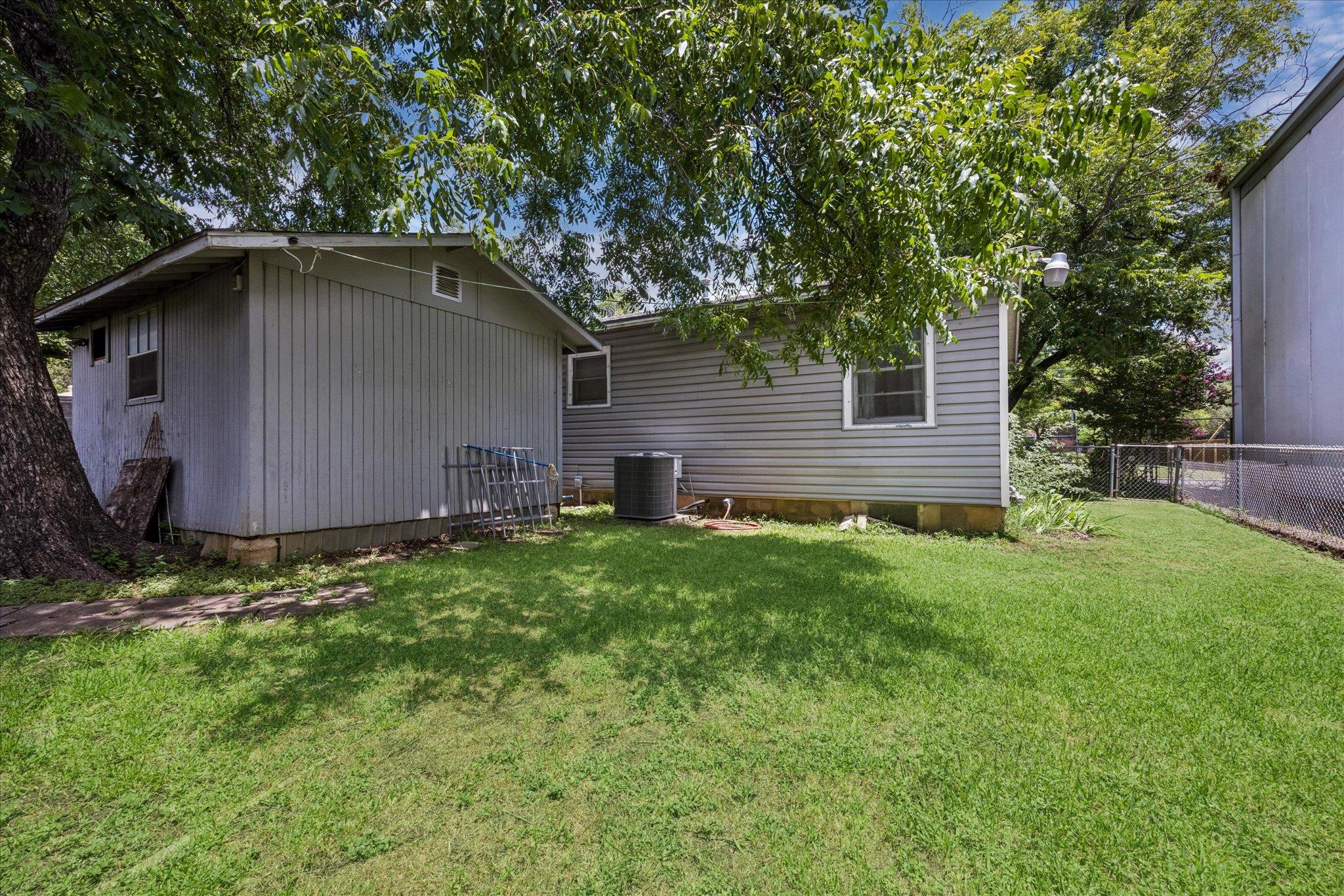 2009 Fortview RD