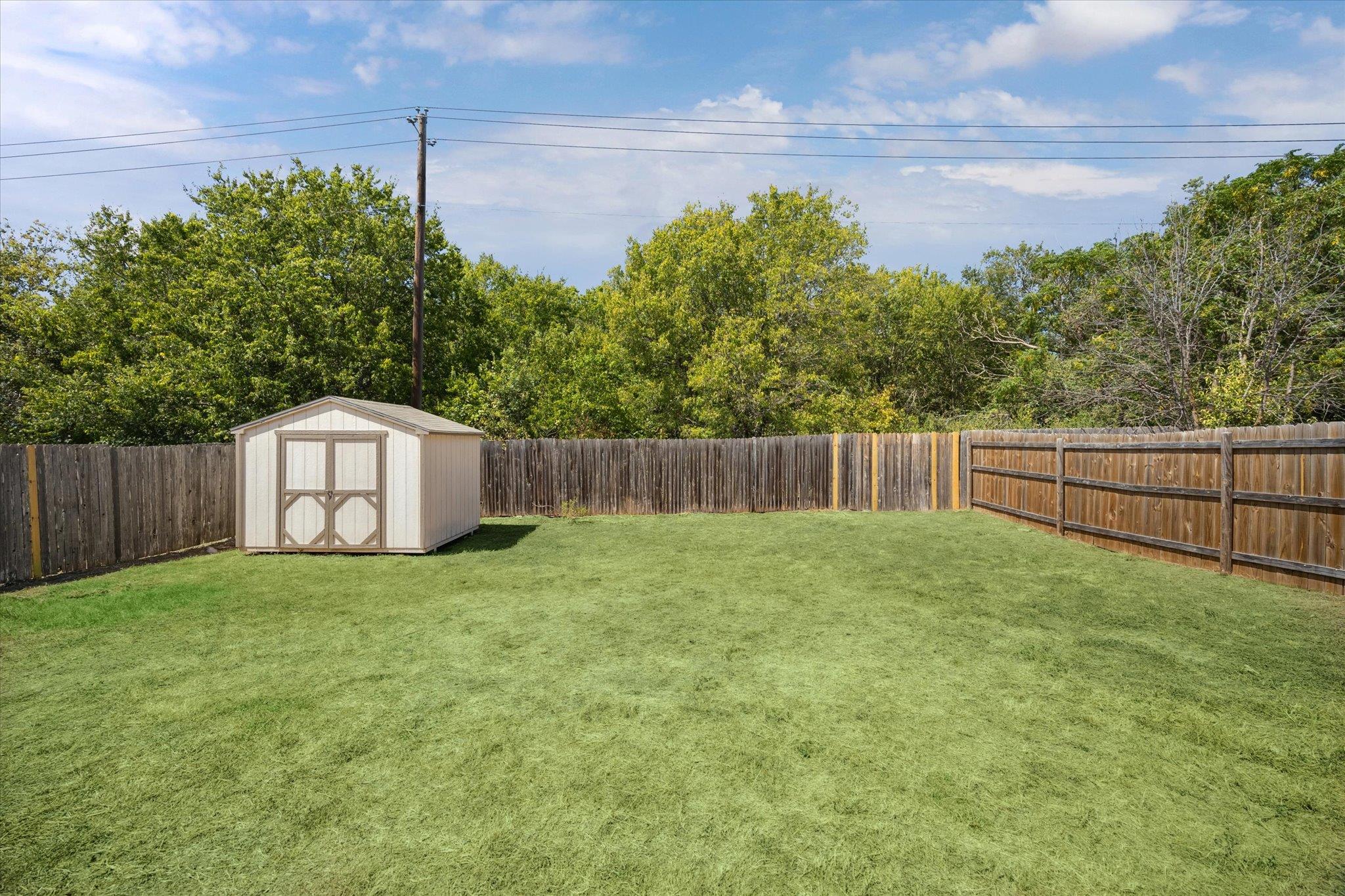 14928 Sassafras TRL