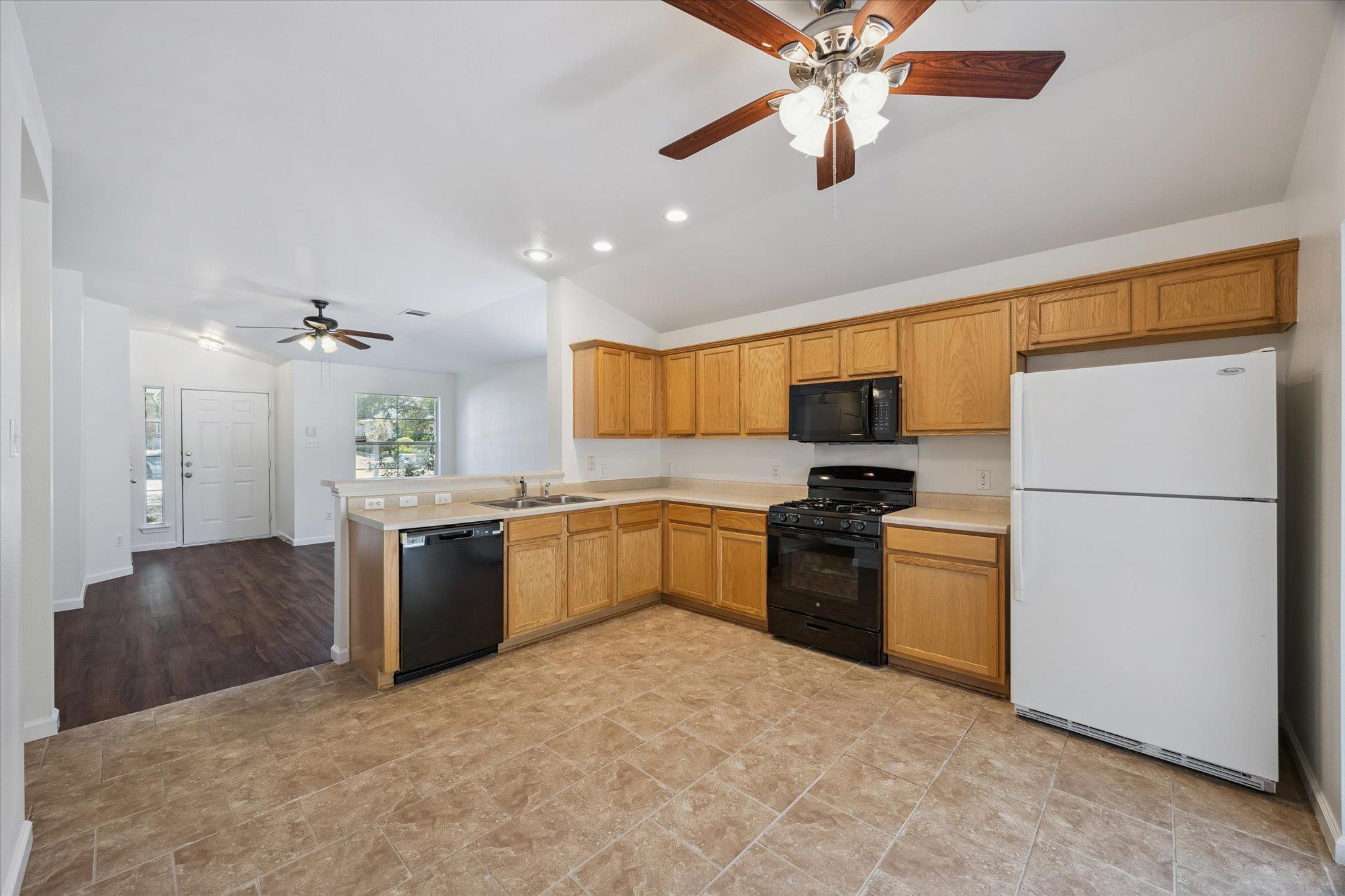 14928 Sassafras TRL