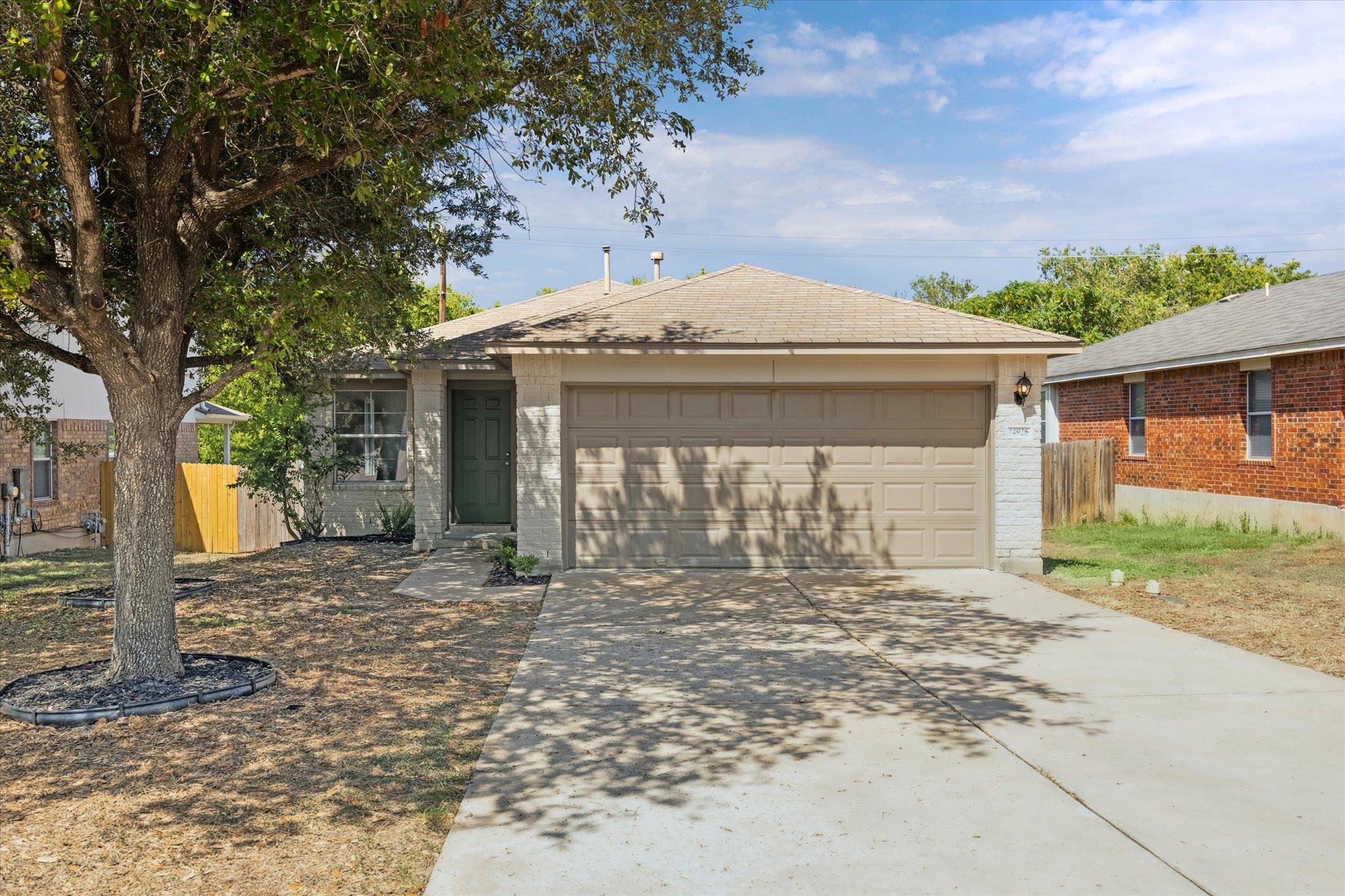 14928 Sassafras TRL